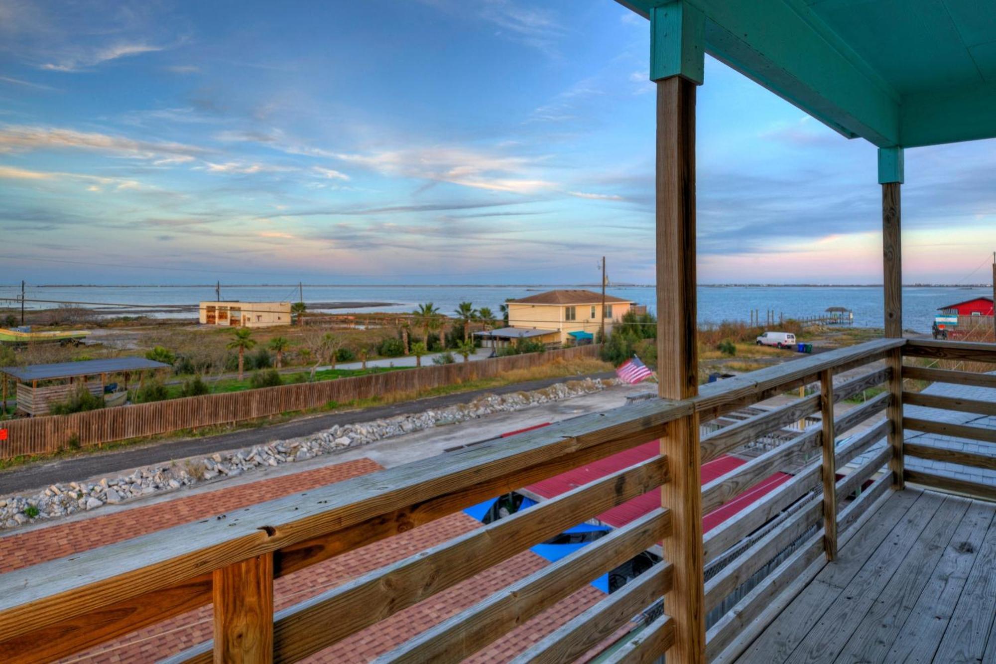 Keeper Trout By Avantstay Spacious Home By Bay Corpus Christi Exterior photo